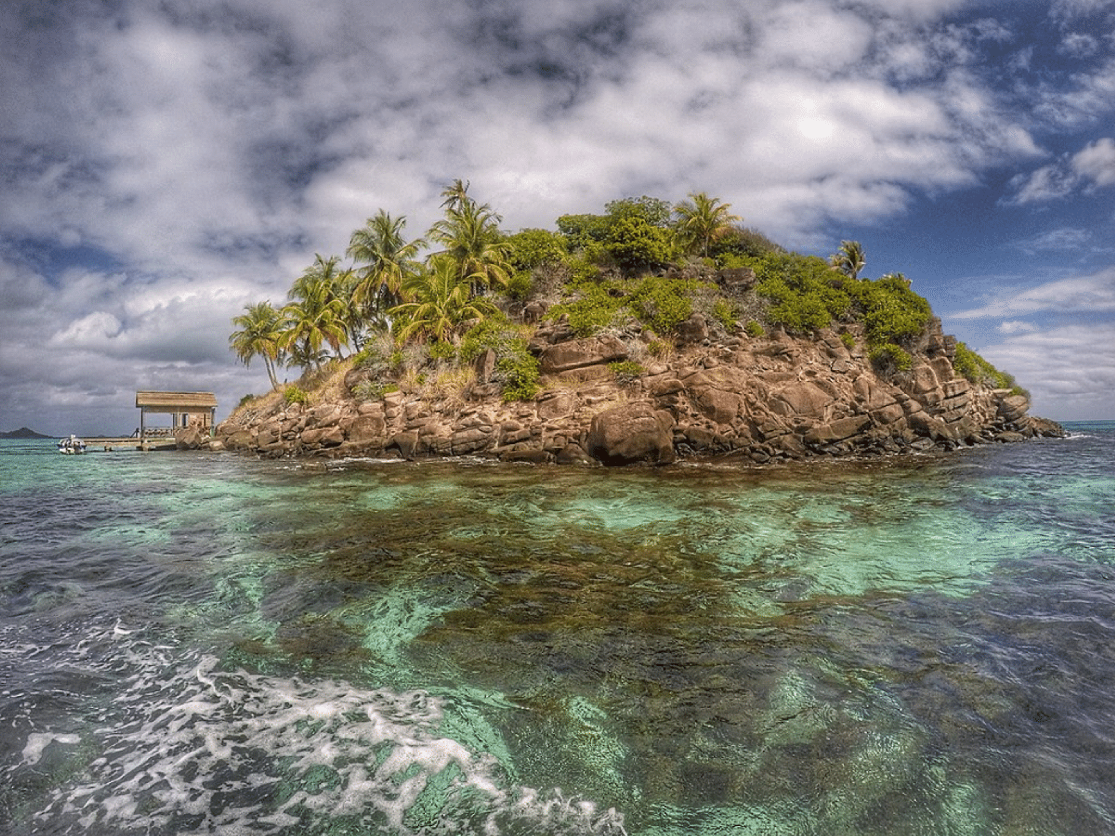 The Scuba Diving Volunteers Protecting Coral Reefs in the Caribbean, Colombia